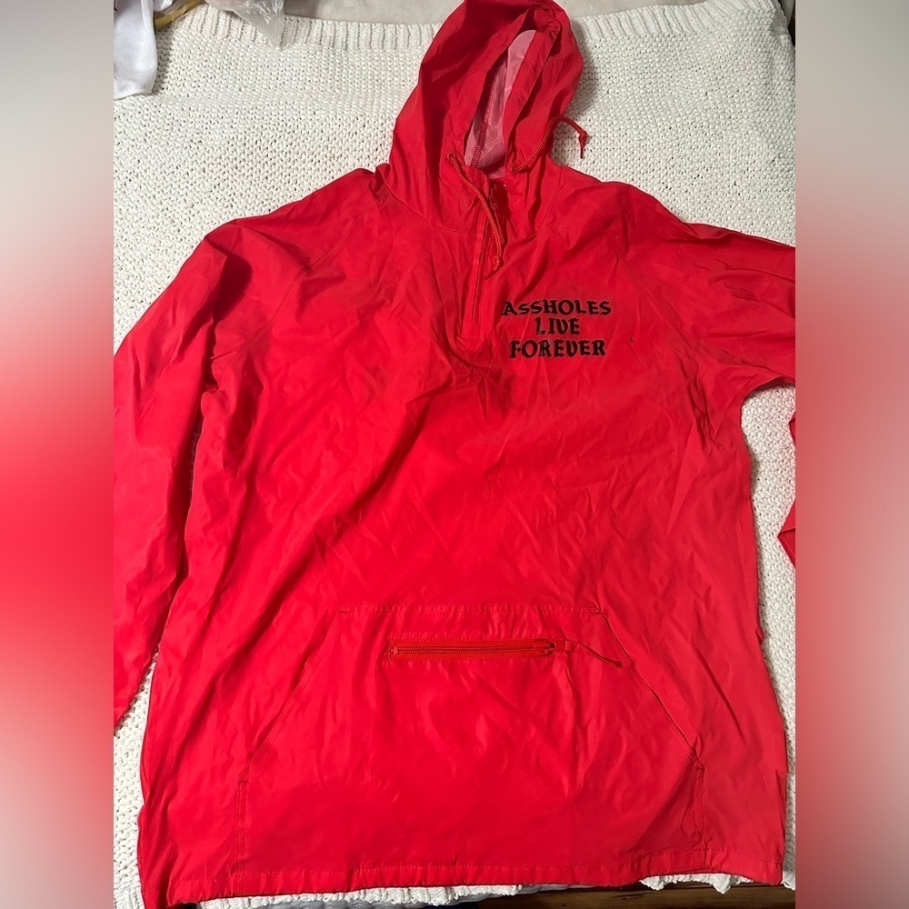 ALF puller over rain jacket 2xl has spot from factory, NWOT